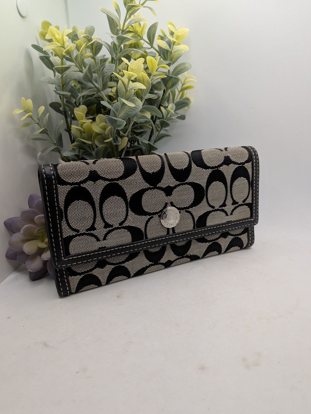 Coach Signature Canvas Black/Beige Wallet